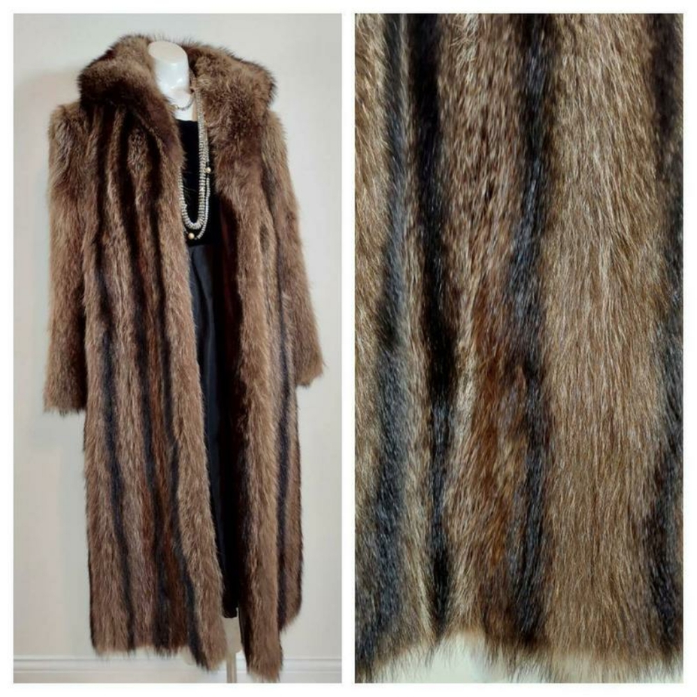 LAST CALL🌺 Luxury vtg full length fur racoon striped coat - Picture 2 of 10